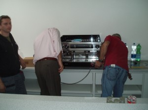 Postavljanje kave aparata                